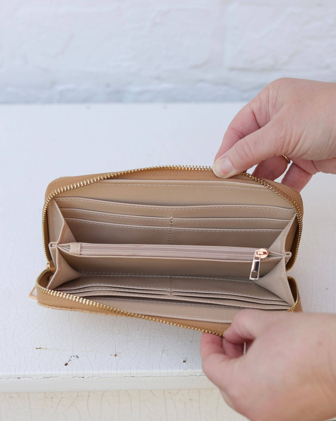Penelope Wallet Woven Gold